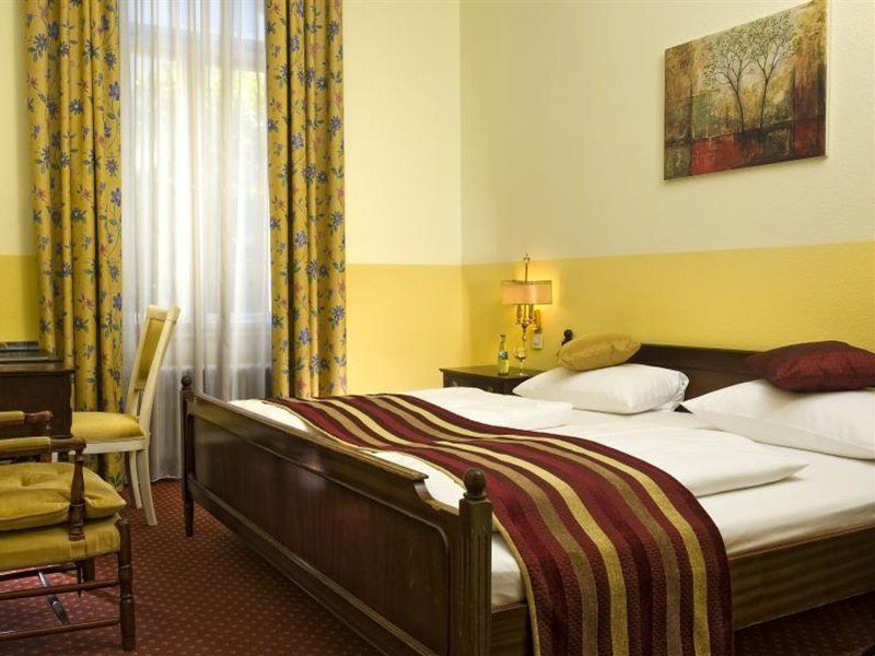 Grand City Hotel Berlin Zentrum Екстериор снимка